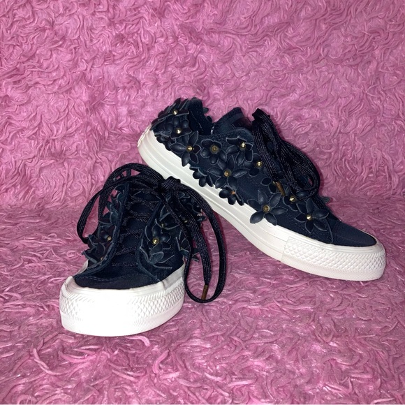 Converse X PatBo Chuck Taylor Studs & Flower Sneakers Black Size 6.5 - Picture 4 of 15